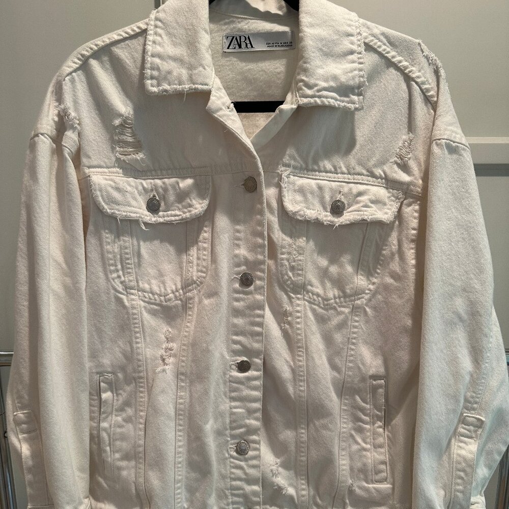 Zara Oversized Distressed White Denim Jacket, Size M